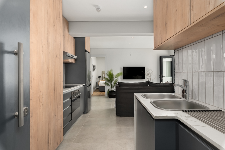 1 Bedroom Property for Sale in Sea Point Western Cape